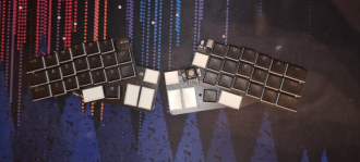 Gergo + Trackballl Choc Navy